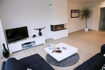 B&b Intermezzo