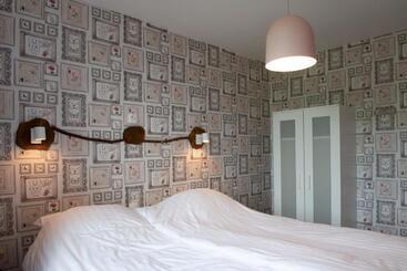 ベッドアンドブレックファースト Residence La Salamandre