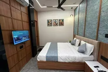 Hotel Radiant