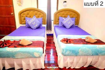 Hotel The Nanda Beach Resort