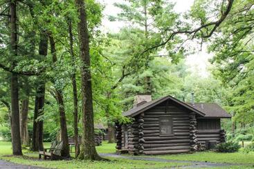 Hotell White Pines Lodge