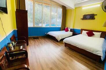 Khuyên Ngọc Hotel Sapa