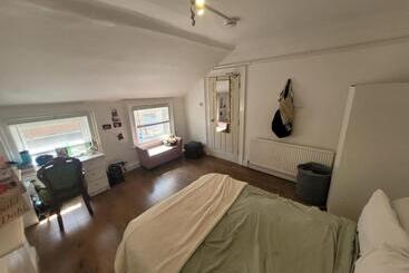 膳宿费 Locke & Quay Exclusive Rooms