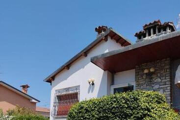 膳宿费 Villa Lucca