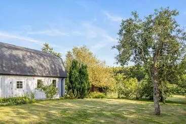 Majatalo Woodfield Cottage Skåne
