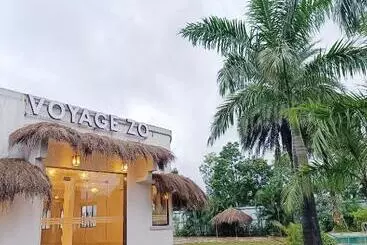 Retkeilymaja Voyage Zo Lonavala