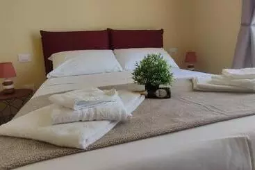 Aamiaismajoitus (B&B) Fevi Rooms