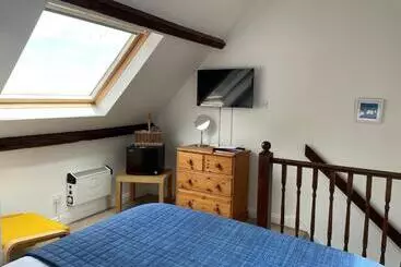 Wynards Farm Sunrise Room