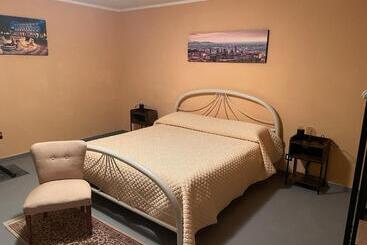 Majatalo La Porta Rossa