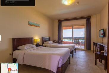 هتل آپارتمان 2 غرفة فندقية بقرية فنار دي لونا