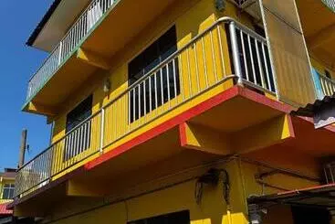 Retkeilymaja Perhentian Village Inn