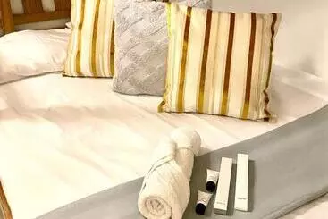 Aparthotel Premium 2br Staycation Resort In Puerto Princesa