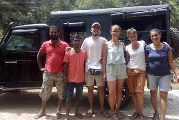 ホテル Priyanna Guest, Forest View