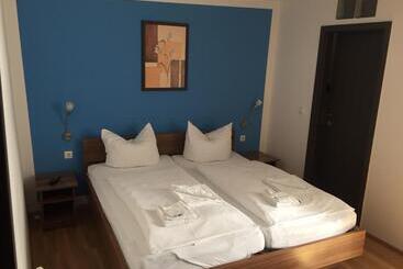 Otel Ristorante Rostica