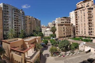 هتل آپارتمان فندق سموحه