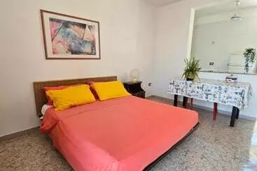 Pensjonat Alba Di Mare Apparamento Con Parcheggio E Vista Mare