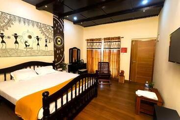 Hotel Namaste Homestay And Beach Resort