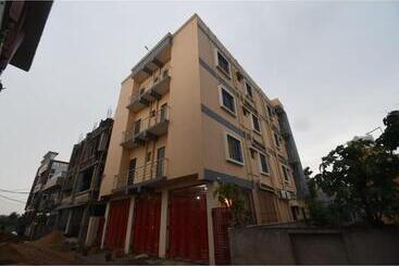 Hotel Airport Residency Near Airport Luxury Stay In Budget Friendly Price Best Seller