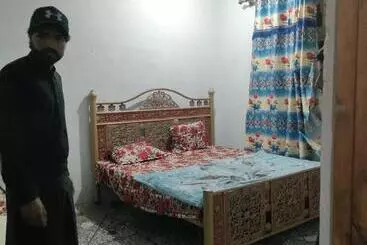 پانسیون Hardiar Cottages