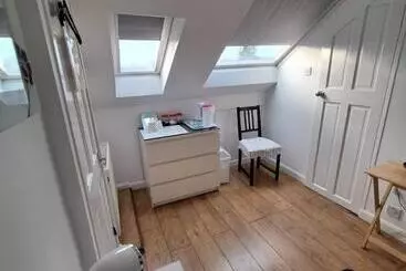 Harrow B & B