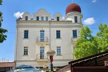 Pensió Balkan Aparts