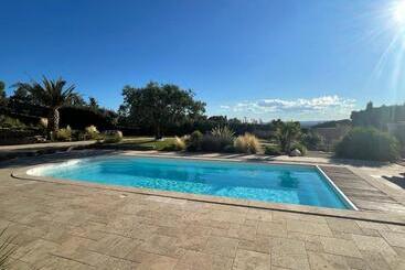 پانسیون Gîte Le Soleil Couchant