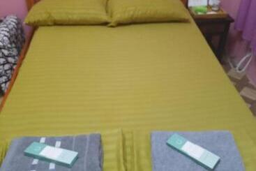 Hospedaria Yna S Transient