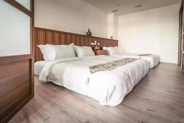 هتل آپارتمان Hidden Mountain Homestay