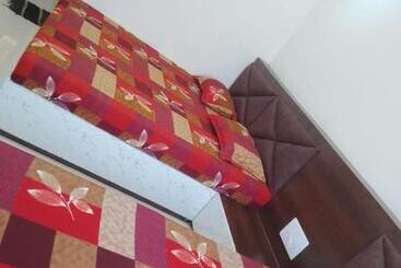 Hotelli Shree Shyam Sharnam