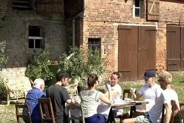 ペンション Schlamau19   Unterm Nussbaum