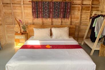 Bed and Breakfast Omah Tiga, Yeh Embang, Jembrana