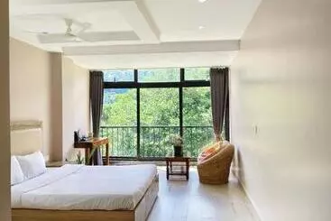 Bb 15 Hotel & Residences