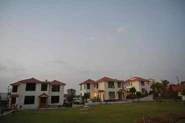 Hôtel Orchha Club And Resort   Ocr