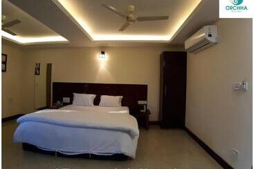 Hotel Orchha Club And Resort Ocr
