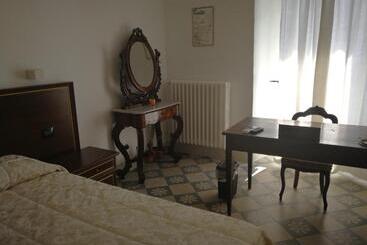 ベッドアンドブレックファースト Il Bersó Di Porta Catena