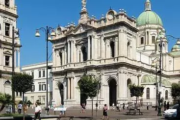 ベッドアンドブレックファースト Suite N 5