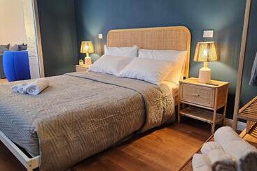 تختخواب و صبحانه Suite N 5