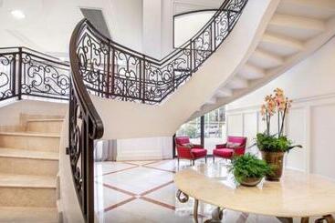 Apart Hotel Flat Melia   Cambui