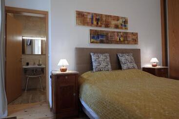 بنسيون El Camino Lodge