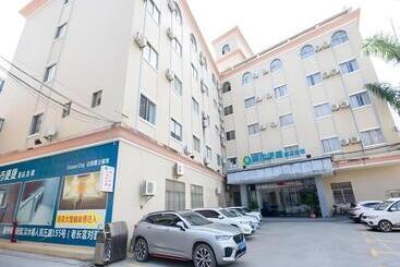 Otel City Comfort Inn Huizhou Danshui High Speed Railway Huiyang Station