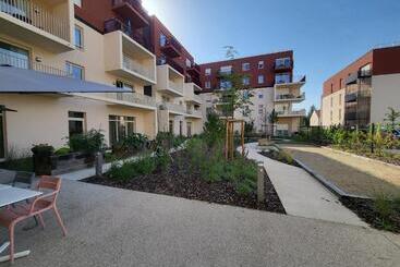 Aparthotel Domitys   La Licorne