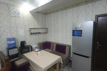 پانسیون Guest House Homely