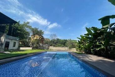 Pension The Habitat Villa