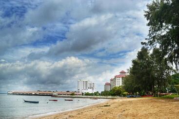 Huoneistohotelli Cozy Glory Beach Resort Block A