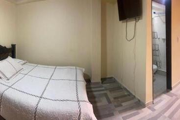 הוסטל Los Geranios Hospedaje