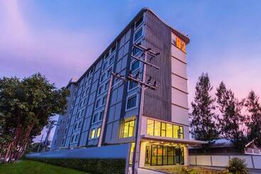 Hotel B2 Ubon Boutique And Budget