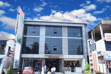 酒店 Pearl View Residency