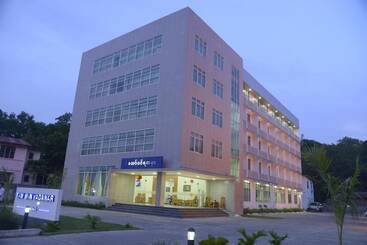 فندق Taw Win Yadanar