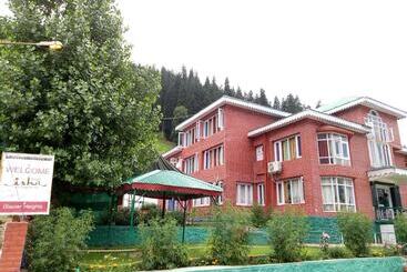 호텔 Glacier Heights