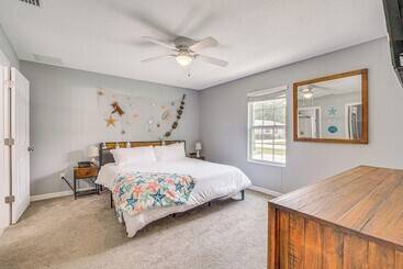 Dom wiejski Walk To Rainbow River: Dunnellon Retreat